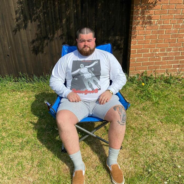 "The Islamabad News", Rating 2/10