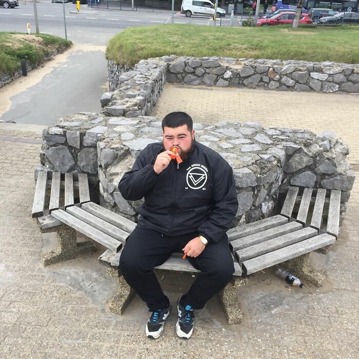 Swansea Beach, Rating 3/10