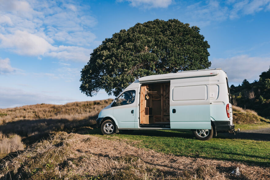 Don&rsquo;t Be Fooled By His Rustic Interior, This Ldv Van Is Packed With Cool Features.