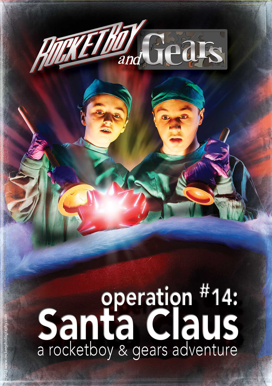 Every Year For The Last 21 Years, Our Family Has Been Creating Christmas-Themed Holiday Cards With A Twist (21 Pics) Every Year For The Last 21 Years, Our Family Has Been Creating Christmas-Themed Holiday Cards With A Twist (21 Pics)