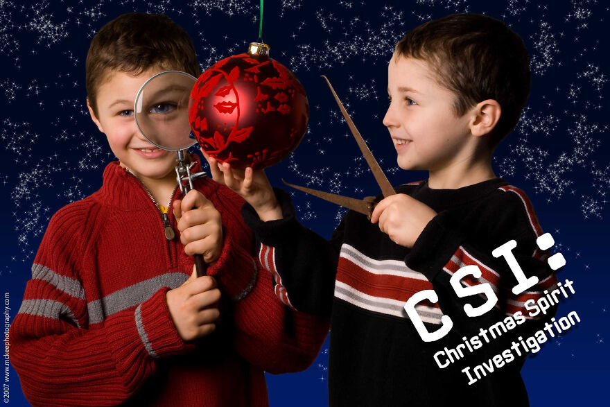 Every Year For The Last 21 Years, Our Family Has Been Creating Christmas-Themed Holiday Cards With A Twist (21 Pics) Every Year For The Last 21 Years, Our Family Has Been Creating Christmas-Themed Holiday Cards With A Twist (21 Pics)