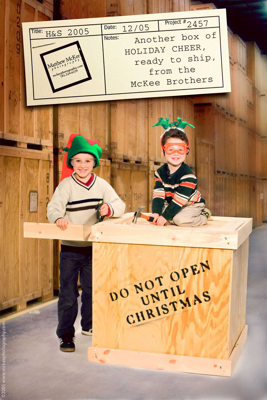 Every Year For The Last 21 Years, Our Family Has Been Creating Christmas-Themed Holiday Cards With A Twist (21 Pics)