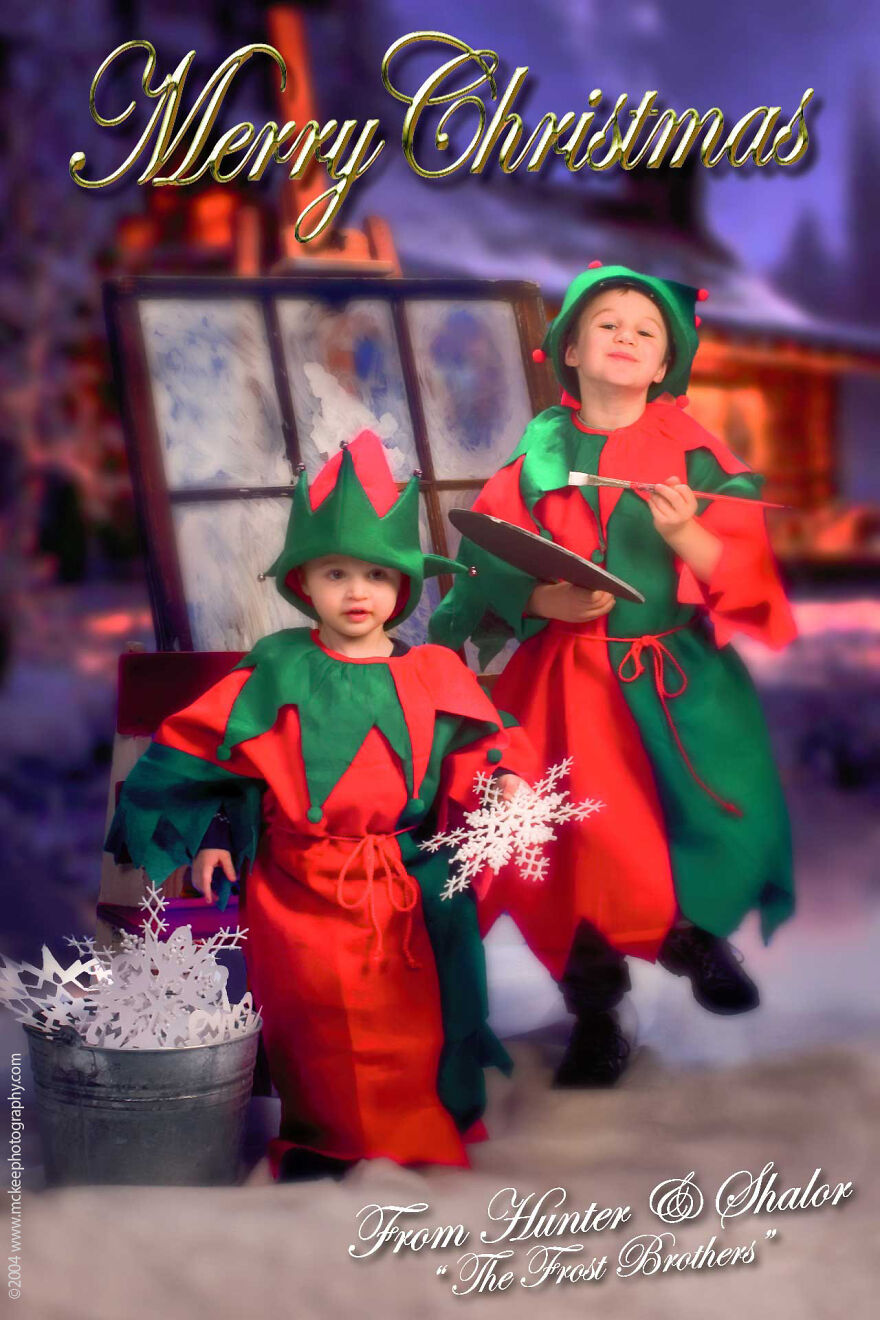 Every Year For The Last 21 Years, Our Family Has Been Creating Christmas-Themed Holiday Cards With A Twist (21 Pics)