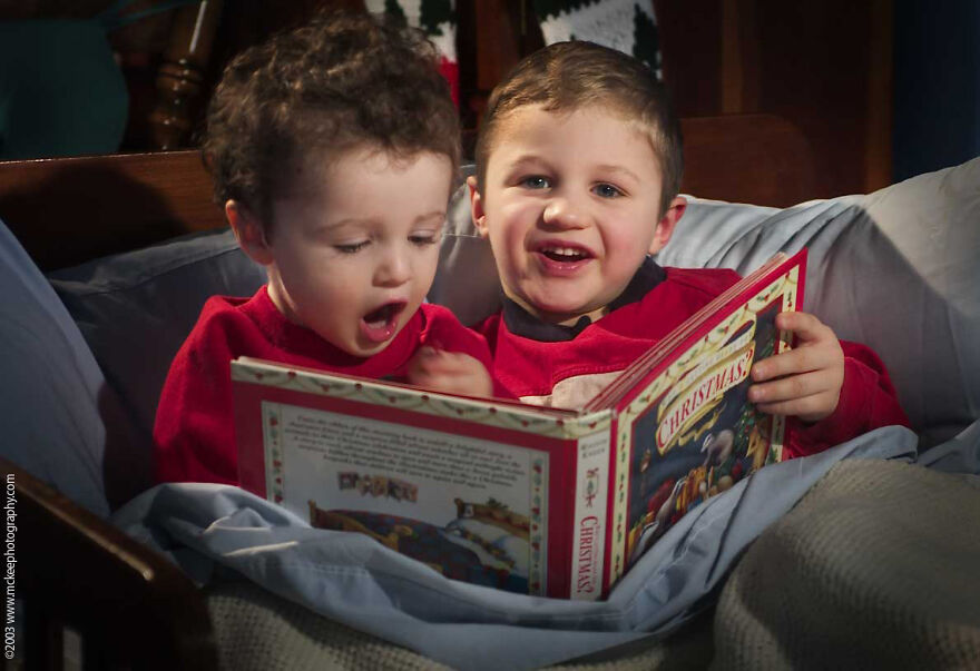 Every Year For The Last 21 Years, Our Family Has Been Creating Christmas-Themed Holiday Cards With A Twist (21 Pics)