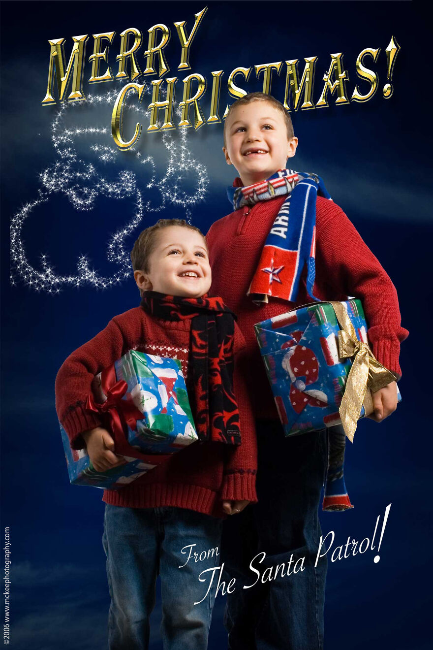 Every Year For The Last 21 Years, Our Family Has Been Creating Christmas-Themed Holiday Cards With A Twist (21 Pics) Every Year For The Last 21 Years, Our Family Has Been Creating Christmas-Themed Holiday Cards With A Twist (21 Pics)