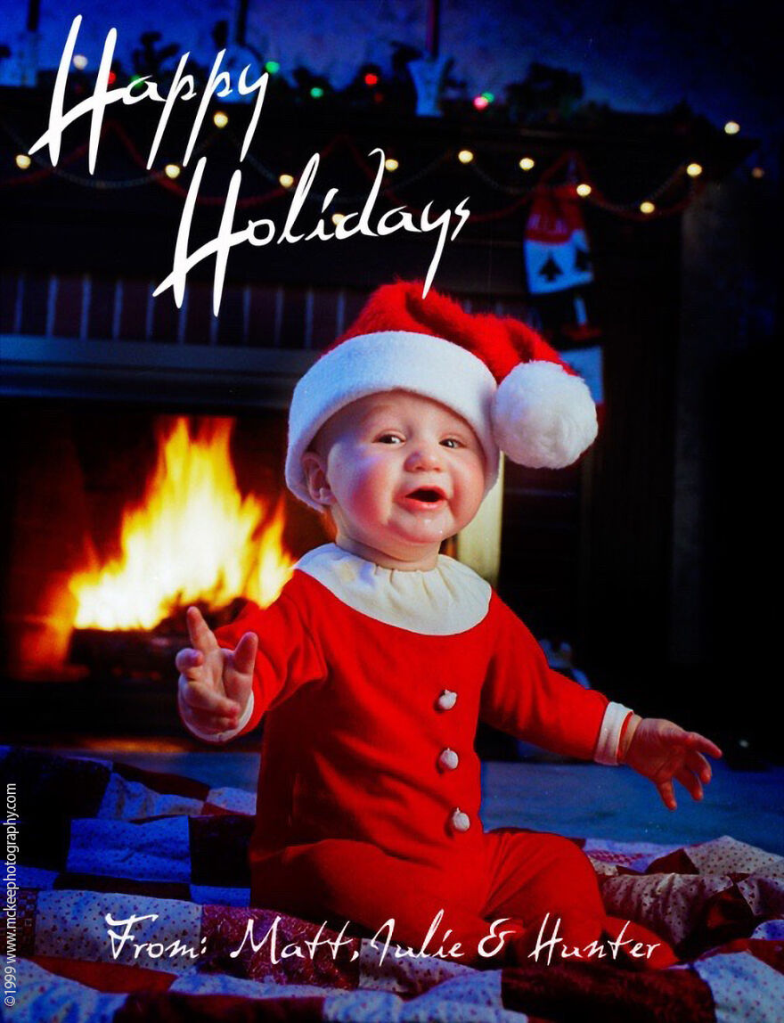 Every Year For The Last 21 Years, Our Family Has Been Creating Christmas-Themed Holiday Cards With A Twist (21 Pics) Every Year For The Last 21 Years, Our Family Has Been Creating Christmas-Themed Holiday Cards With A Twist (21 Pics)