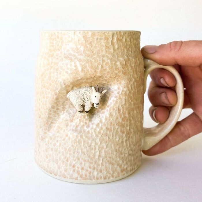 Ceramic-Mugs-Animal-Sculptures-Side-Ap-Curiosities