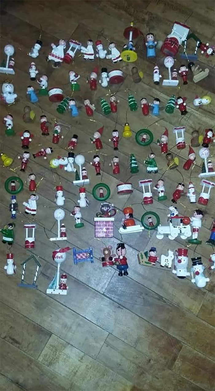 I've Searched Every Goodwill/Thrift Shop For Years For These Kind Of Little Wooden Ornaments From My Childhood Tree. My BF Found Them On Ebay,a Big Box Of Them For Sale And Surprised Me W Them. I Cried Like A Baby! Does Anyone Else Remember These? I Was Born In 82,but I Know They Are From B4 Then.