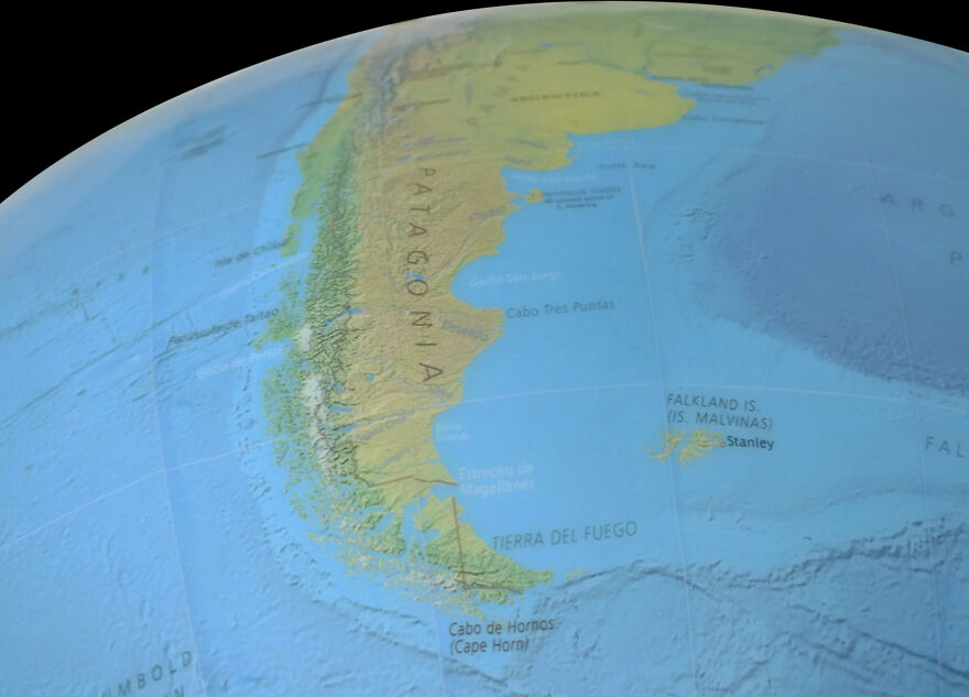 I Create Large Earth Globes From Gypsum And Natural Pigments (16 Pics)