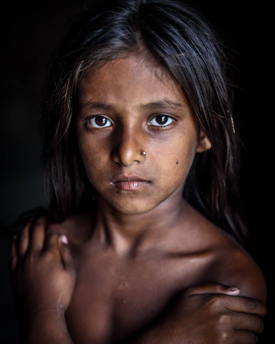 Photographer Manages To Capture The Soul Emotion Of Bangladesh's Population