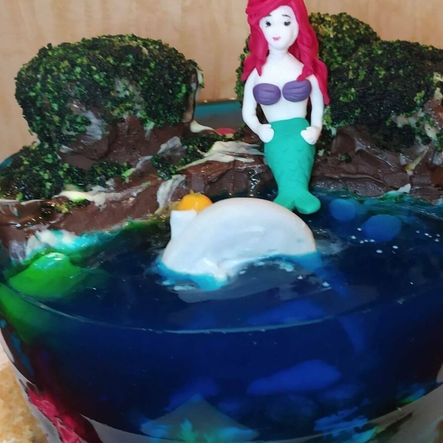 My Aunt's Artistic Cakes (26 Pics)