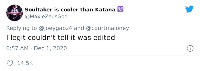 890K People On Twitter Are Cracking Up At This Dad Who Decided To Photoshop His Ex-Wife Out Of A Family Pic Before Posting It