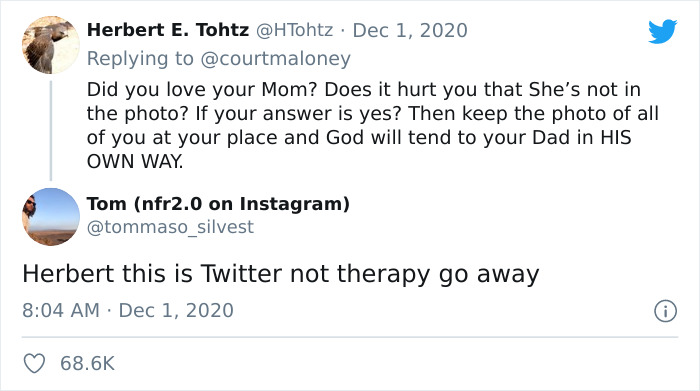 890K People On Twitter Are Cracking Up At This Dad Who Decided To Photoshop His Ex-Wife Out Of A Family Pic Before Posting It