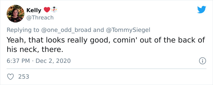 People 'Criticized' How This Artist Drew Bird Legs, So He Trolled Them By "Fixing" The Legs