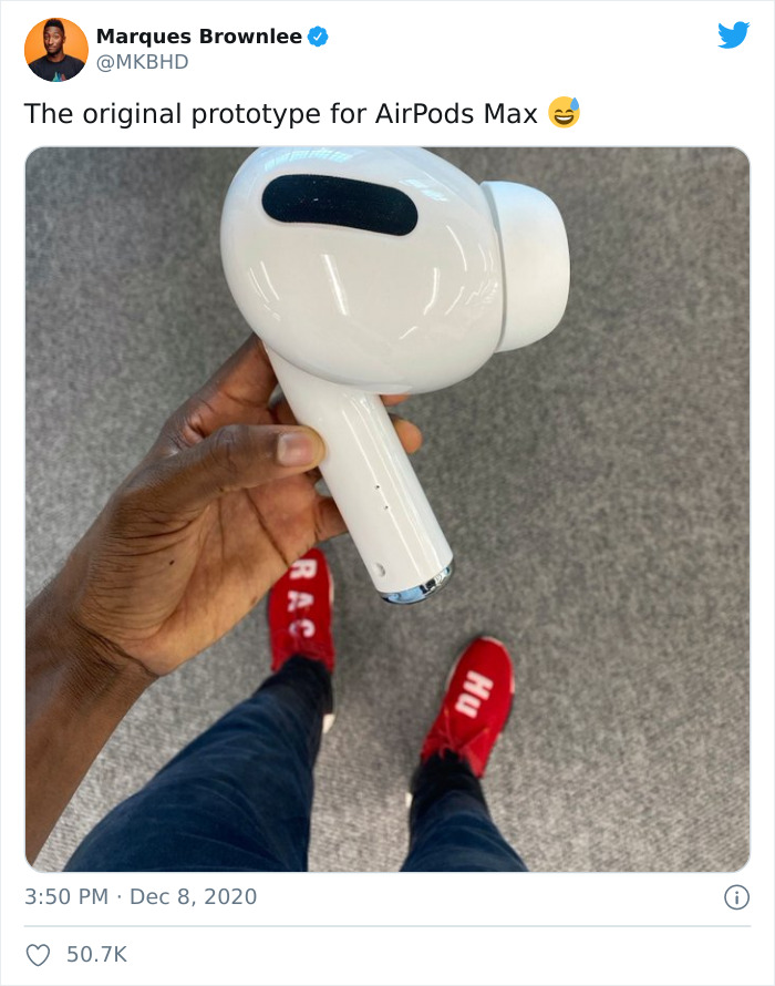 Apple-AirPods-Max-Expensive-Memes-Reactions
