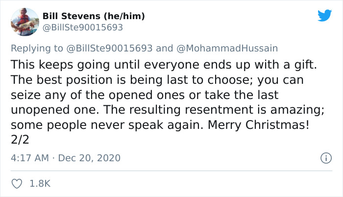 Muslim Guy Celebrating His First Christmas Shares His Observations On Twitter, And They're Hilariously Accurate Muslim Guy Celebrating His First Christmas Shares His Observations On Twitter, And They're Hilariously Accurate