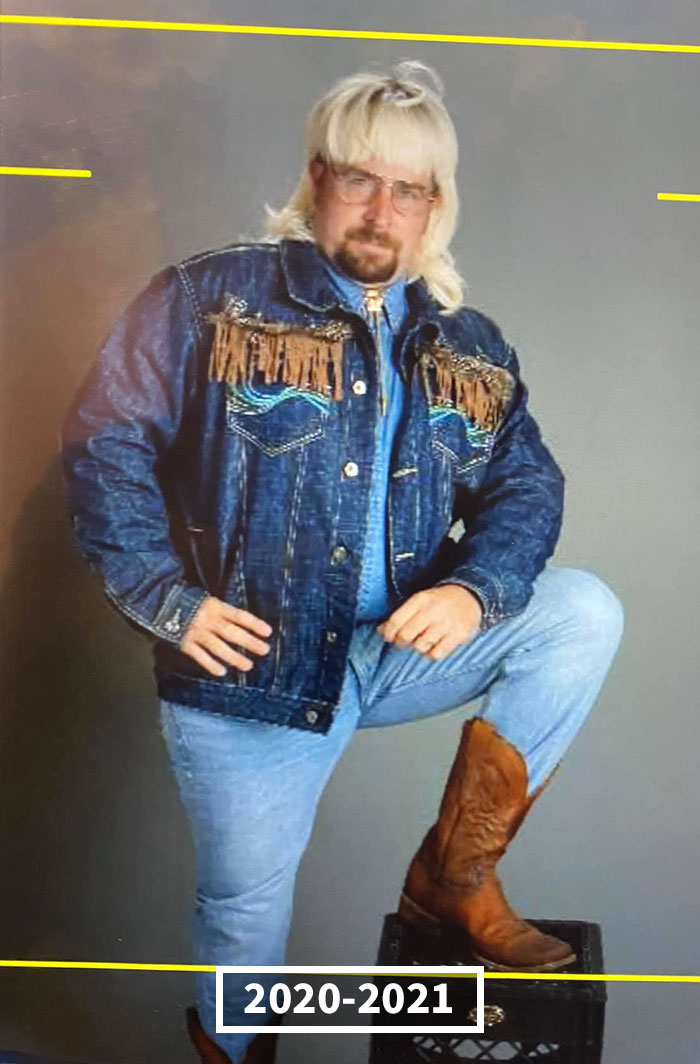 Awesome PE Teacher Decides To Take Hilarious School Photos Each Year Since 2014 And People Love It Awesome PE Teacher Decides To Take Hilarious School Photos Each Year Since 2014 And People Love It