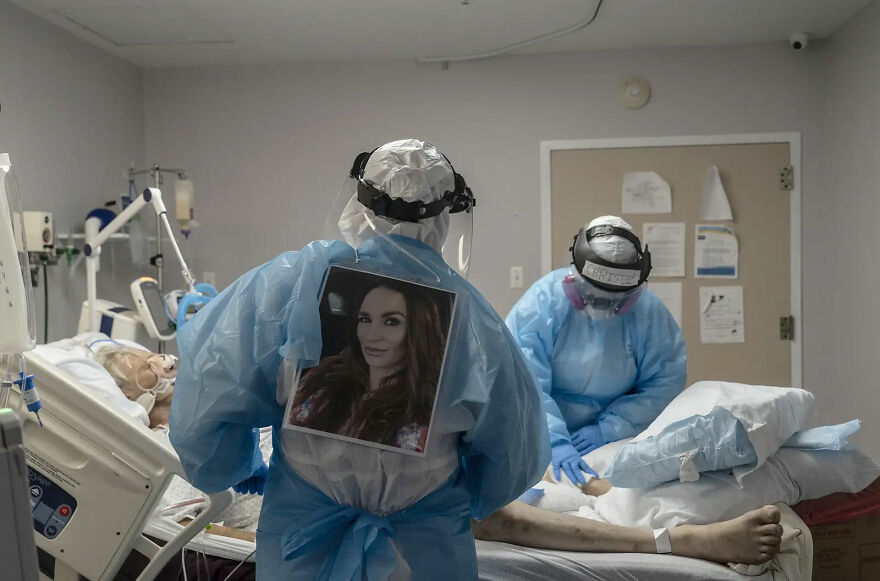 Medical Staff Members Treat A Patient In The Covid-19 Intensive Care Unit On Nov. 10 In Houston