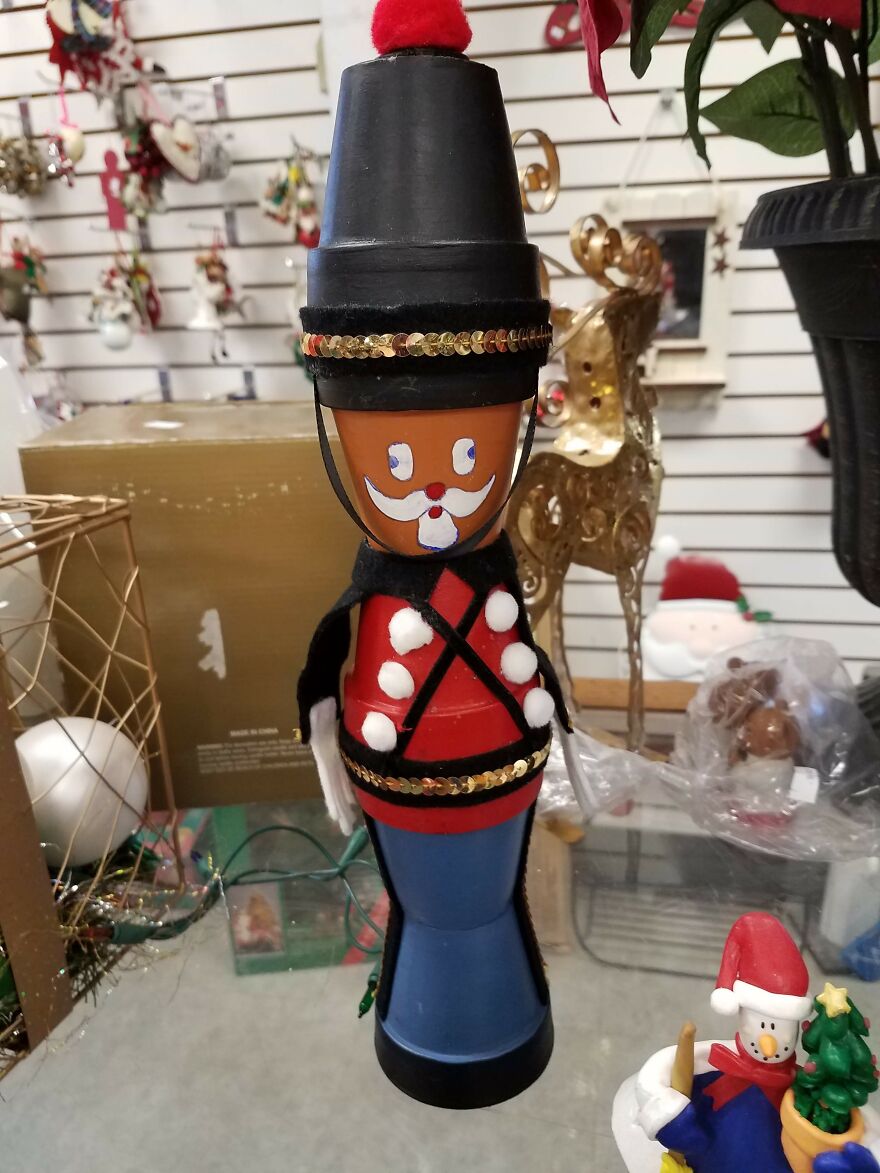 Creepy Christmas Decorations