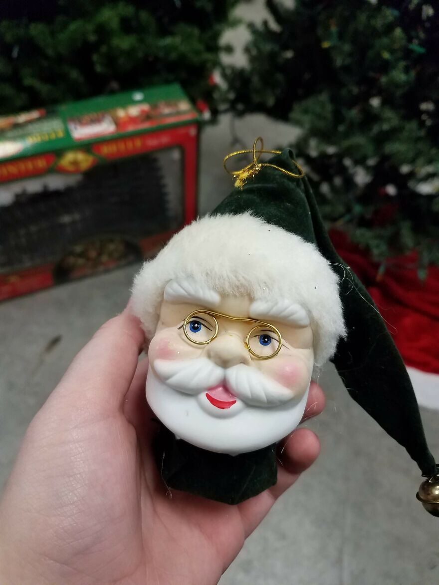 Creepy Christmas Decorations