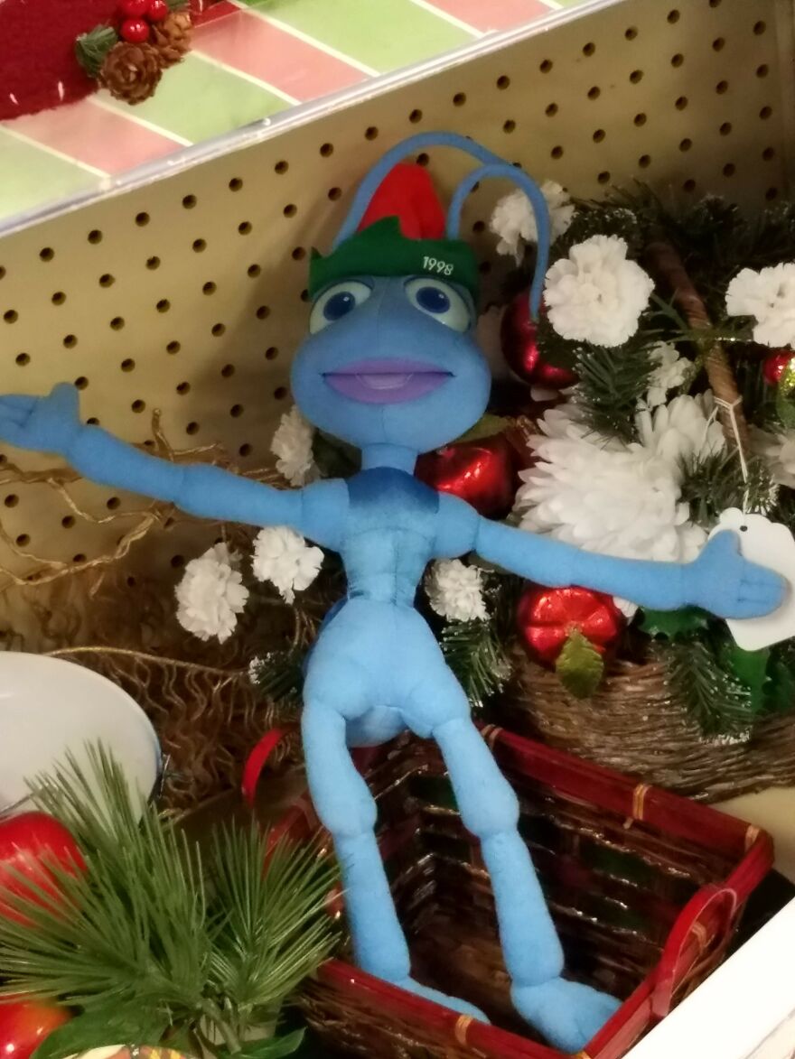 Creepy Christmas Decorations