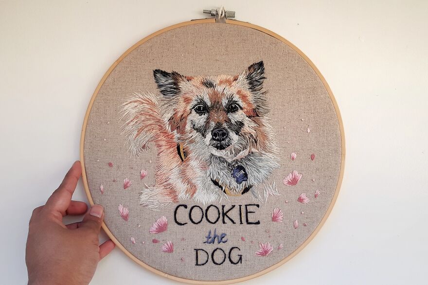 I Made My First Pet Embroidery Of Our Family Dog Who Passed Away For My Mom In 2018, Now I Make Them Professionally I Made My First Pet Embroidery Of Our Family Dog Who Passed Away For My Mom In 2018, Now I Make Them Professionally