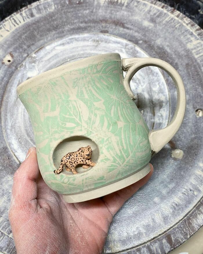 Ceramic-Mugs-Animal-Sculptures-Side-Ap-Curiosities