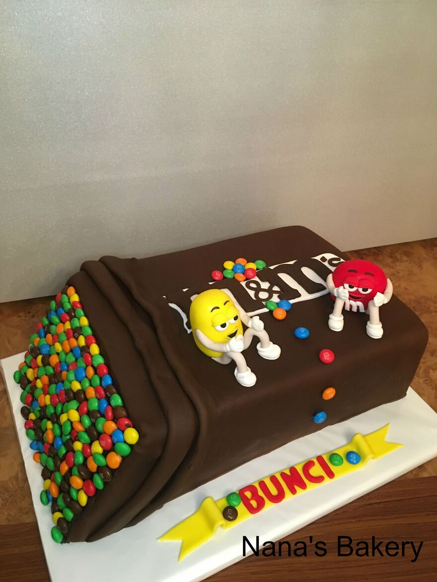My Aunt's Artistic Cakes (26 Pics)