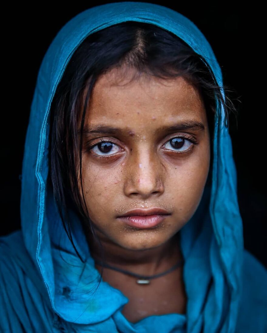 Photographer Manages To Capture The Soul Emotion Of Bangladesh's Population