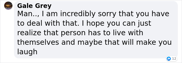 Man Decides To Decorate His Yard With A Black Santa, Receives A Letter From His Racist Neighbor Man Decides To Decorate His Yard With A Black Santa, Receives A Letter From His Racist Neighbor