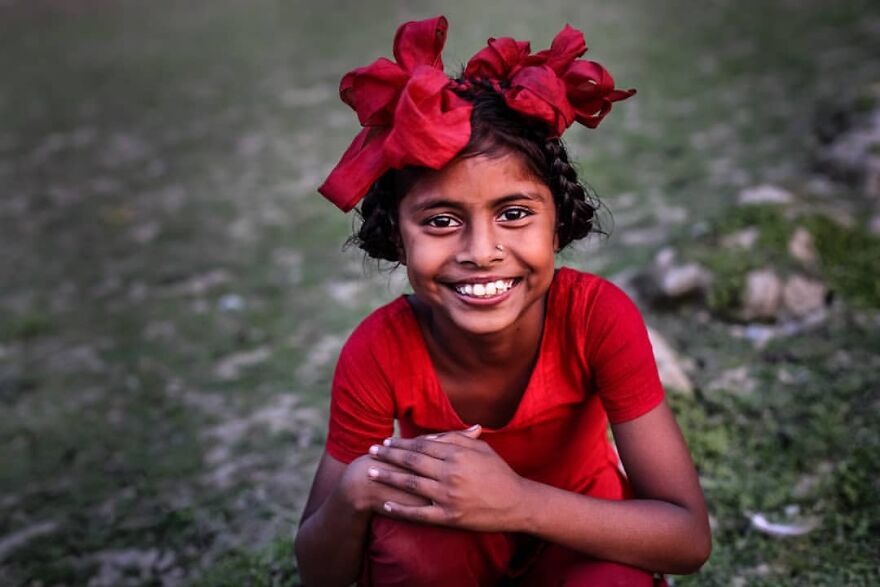 Photographer Manages To Capture The Soul Emotion Of Bangladesh's Population