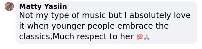 People Mock TikToker For Wearing A Metallica Shirt, Ask Her To "Name 3 Songs" - She Picks Up A Guitar Instead People Mock TikToker For Wearing A Metallica Shirt, Ask Her To "Name 3 Songs" - She Picks Up A Guitar Instead