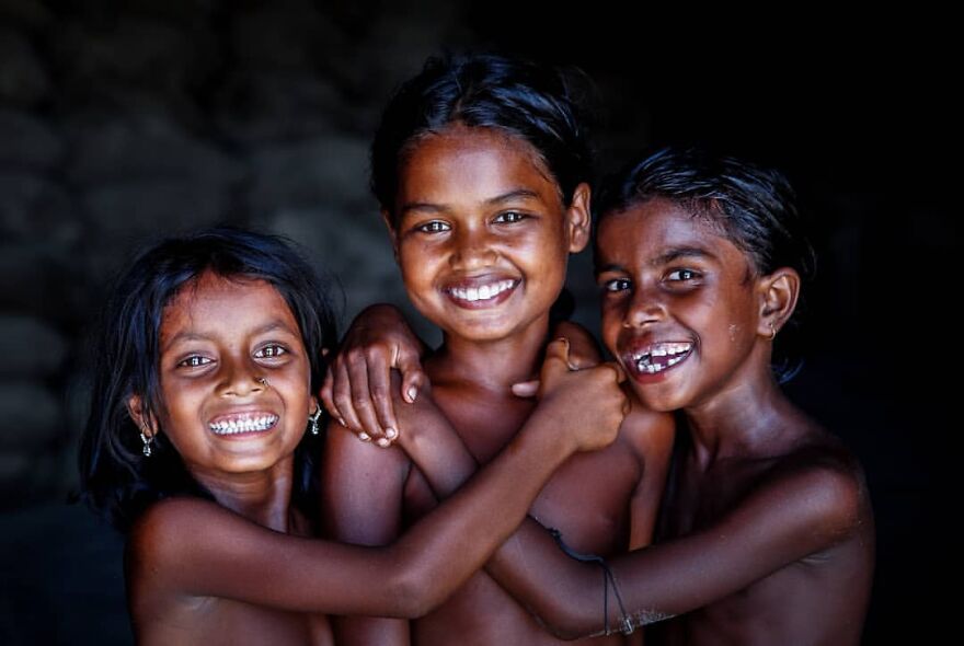 Photographer Manages To Capture The Soul Emotion Of Bangladesh's Population