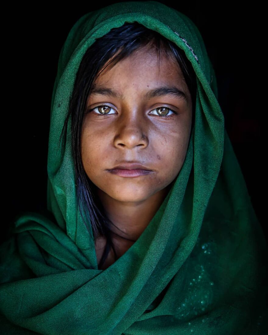 Photographer Manages To Capture The Soul Emotion Of Bangladesh's Population