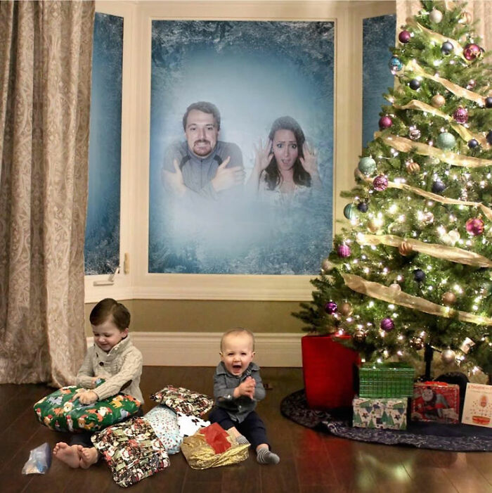 This Family Started Staging Their Funny Christmas Cards 7 Years Ago, And Their Creativity Is Brilliant