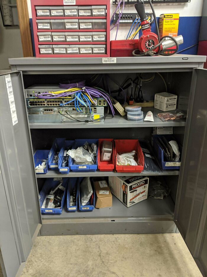 Our Server Room At Work Is A Closed Metal Cabinet With No Ventilation. If This Picture Had Sound Those Fans Would Be Deafening