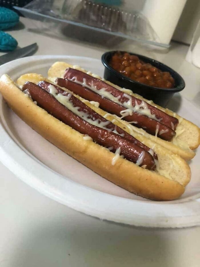 Olive Garden Breadstick Hot Dogs