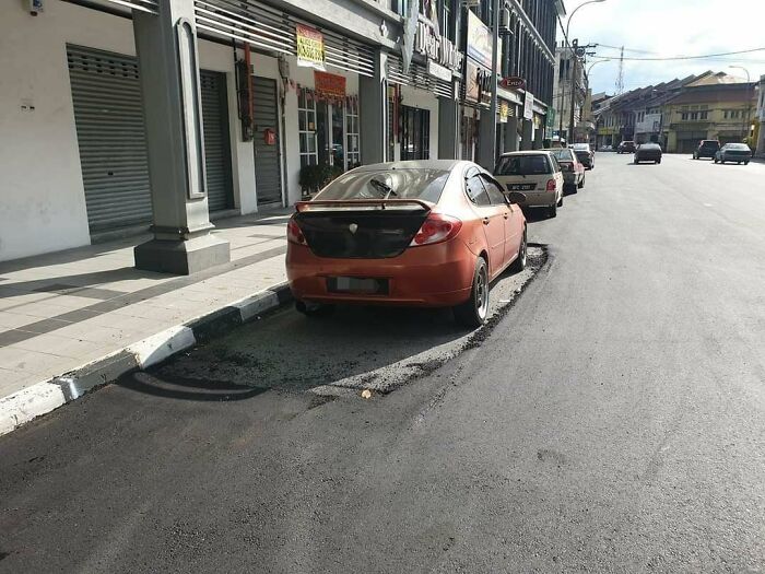 Should We Tow The Car Boss? Not Our Job, Leave It