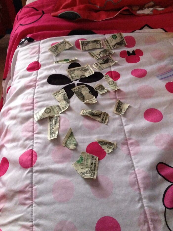 My Mom Gave My Daughter Two $1 Bills. She Took It Upstairs And “Made More Money”