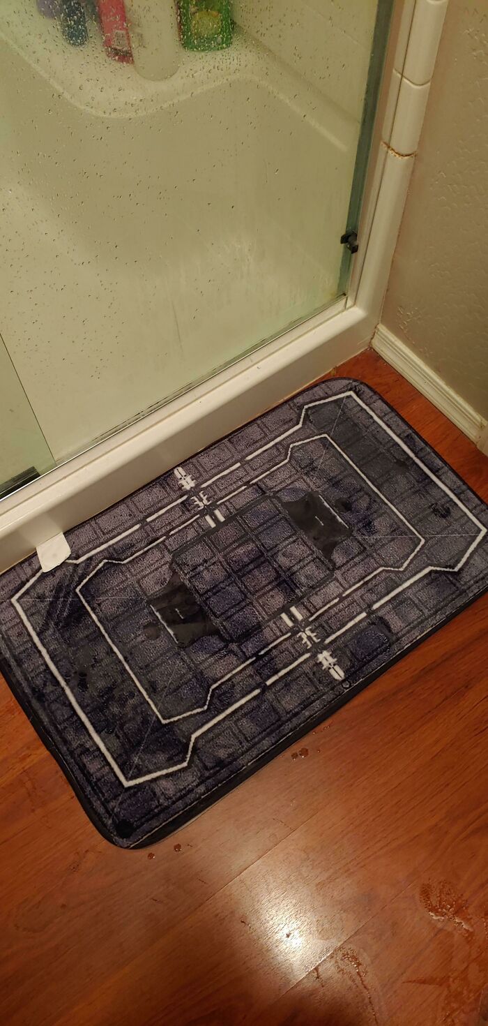 My Girlfriend Hates Video Games But She Loves Me, So This Was My Christmas Gift 