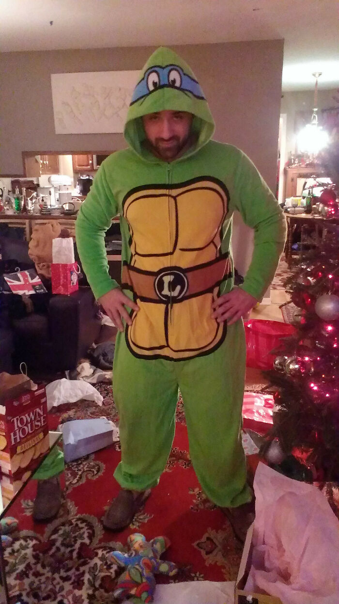 Family Thought They'd Get Me A Gag Gift. Too Bad It's The Best Gift I Got This Year!