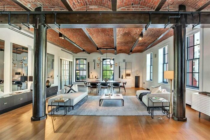 Cast Iron Columns And Brick Barrel Vaulted Ceilings In Soho, NY Loft