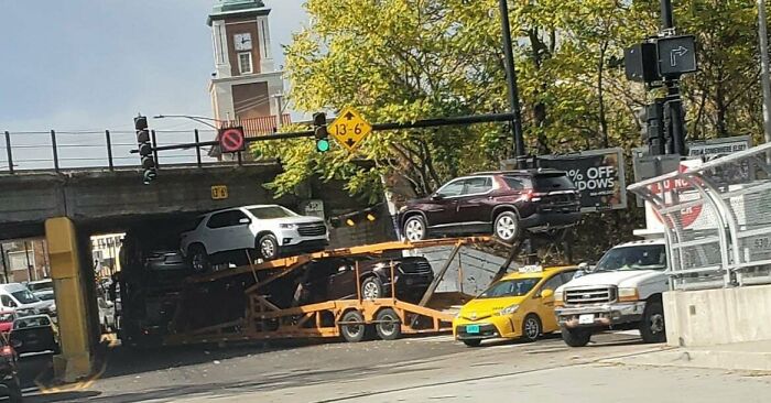 He Should Have Turned Left