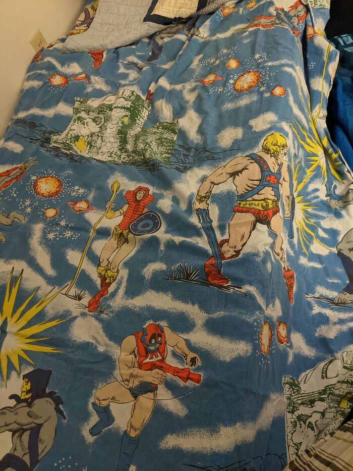 Visiting Home And Mom Busts Out My Sheets From 1986