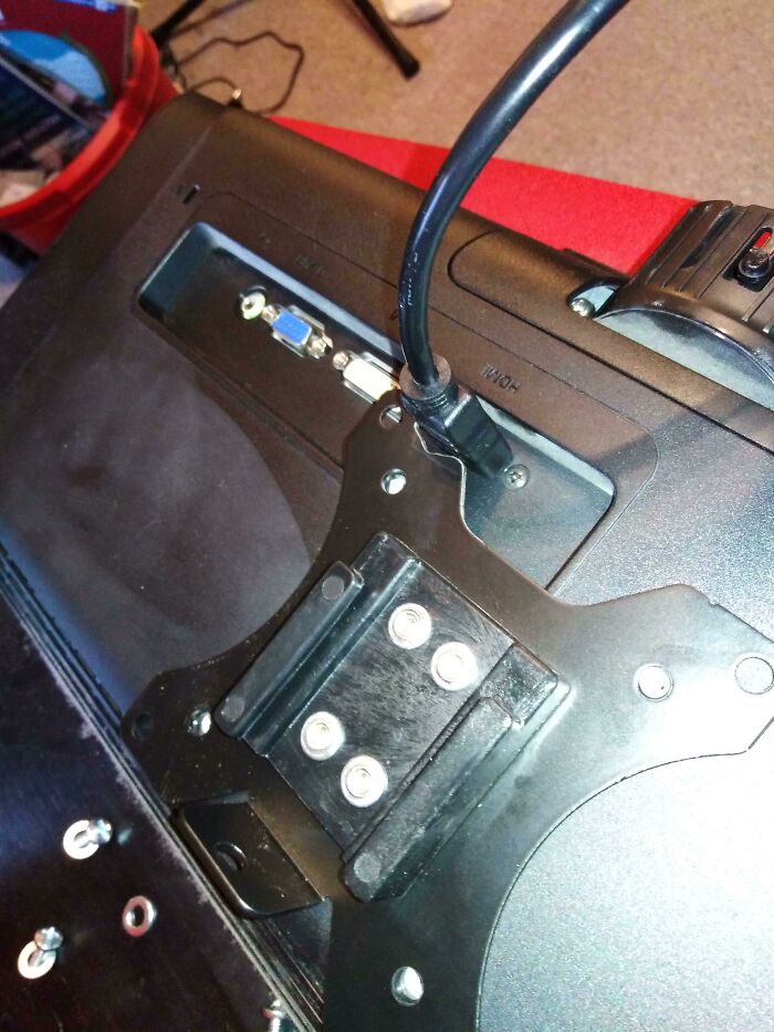 Had To Use The Angle Grinder At The Xmas Present For My GF - Tripple Monitor Arm, Whichs Vesa Mount Would Have Obstructed The Hdmi In Of One Monitor