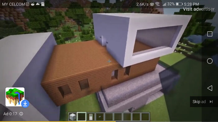 Fake Minecraft Mobile App Uses Minecraft PC For Its Ad