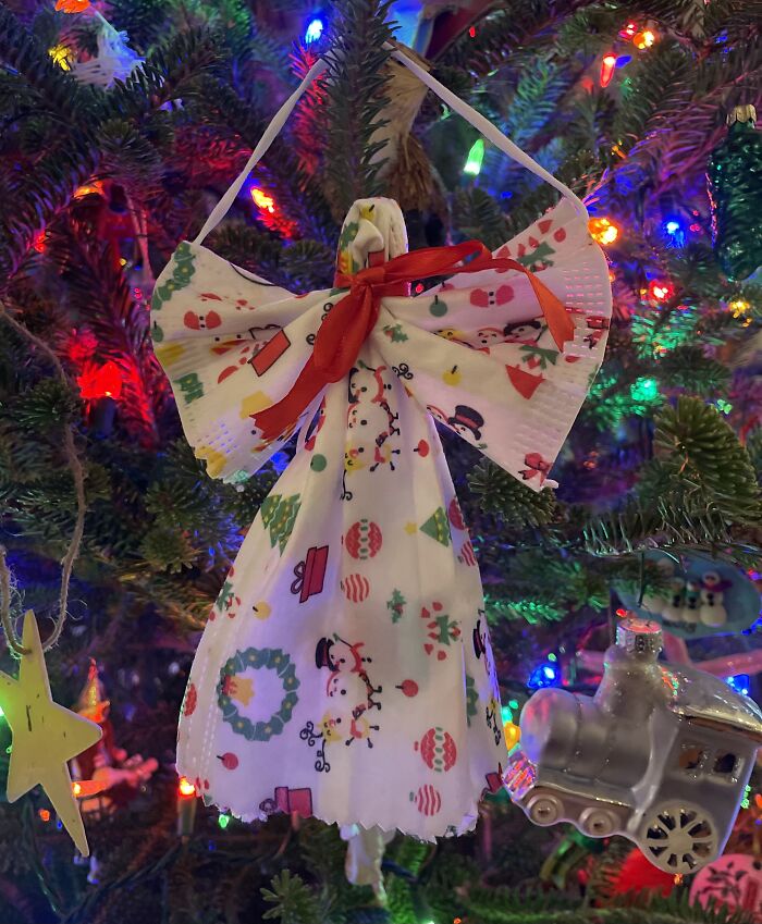 My Family’s 2020 Ornament