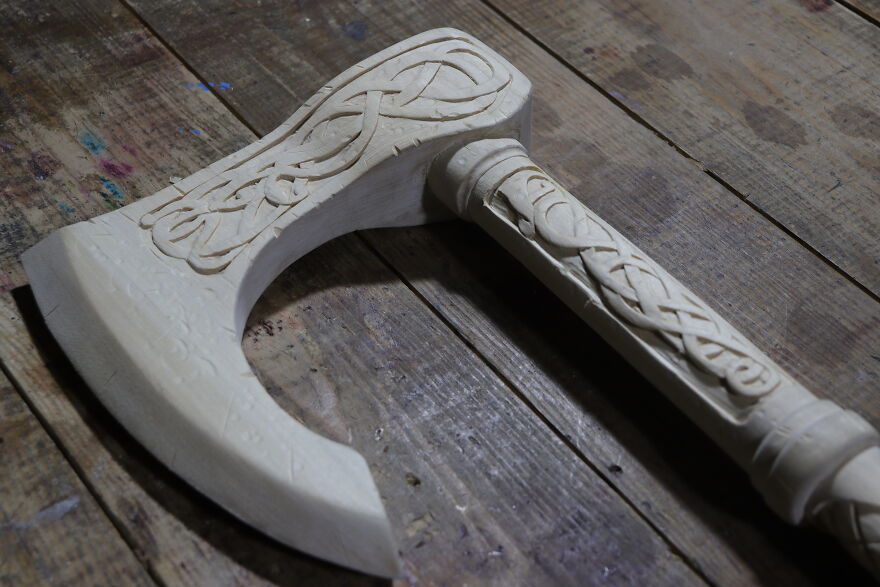 I Made Wooden Axe Inspired By The Assassin's Creed Valhalla