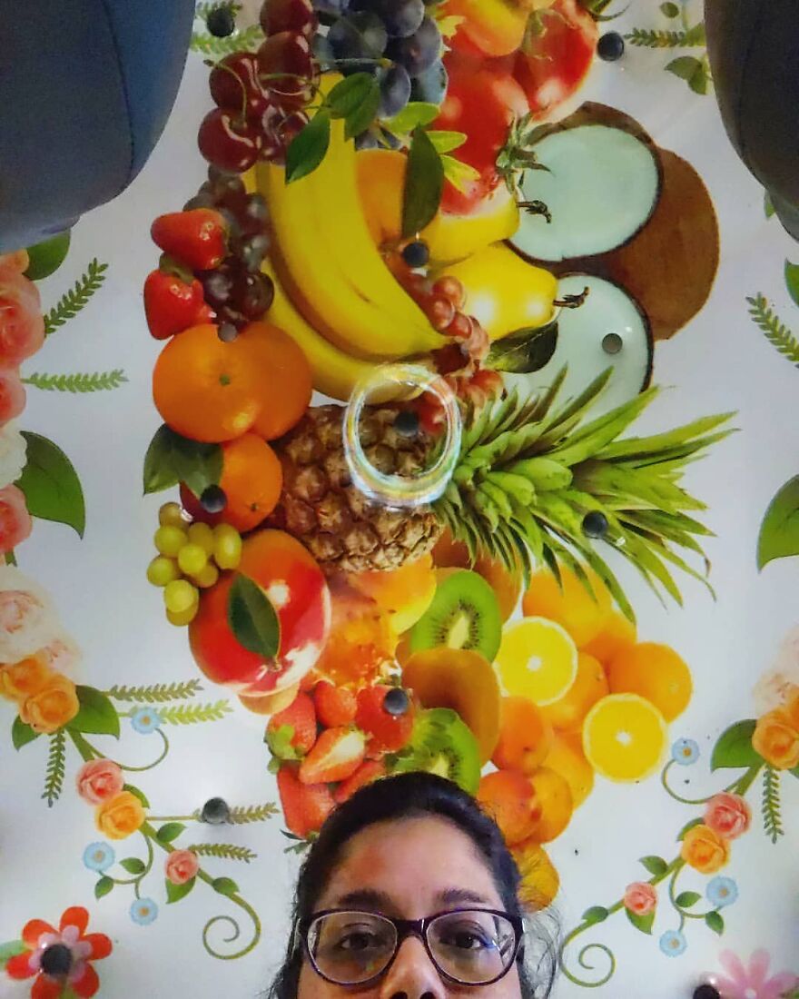 Journalist Has A Hobby Taking Pictures Of The Roof Of Taxis In Mumbai And His Collection Is Incredible