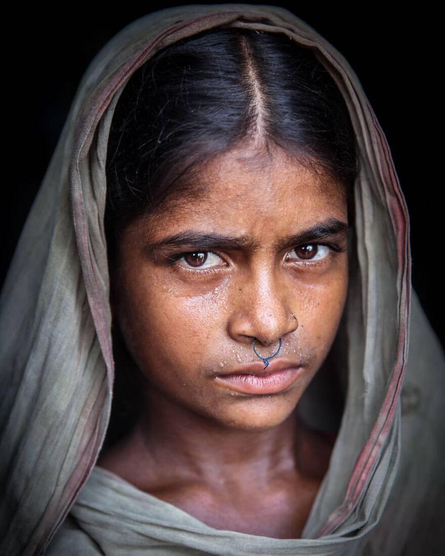 Photographer Manages To Capture The Soul Emotion Of Bangladesh's Population